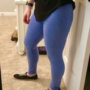 Plain blue leggings